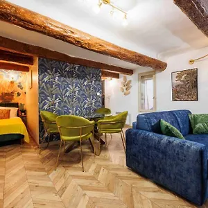 Au Coeur D'aix-en-provence Apartment